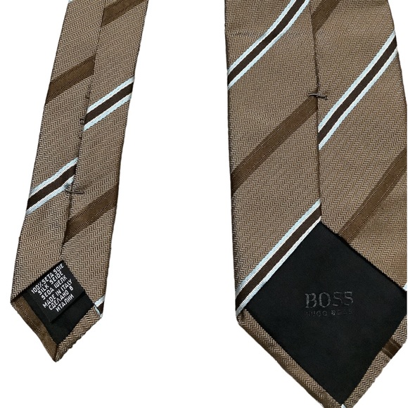 Hugo boss tie - Picture 3 of 3